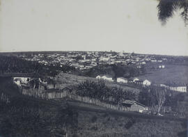 Sitio Tibureio com vista da villa de São Manoel