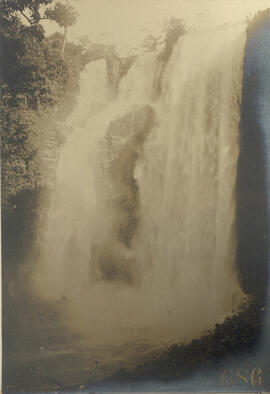 [Cachoeira]