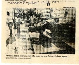 Perdoe, nobre estátua, eles não sabem o que fazem