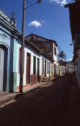 [Casas à Rua Miguel Calmon]