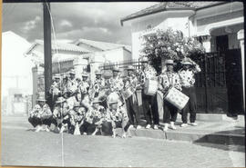[Escola de Samba “Voz do Morro”]