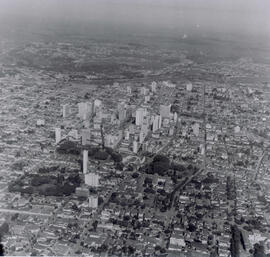 [Vista aérea da cidade]