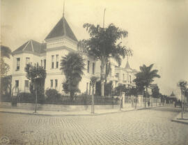 [Palacete]