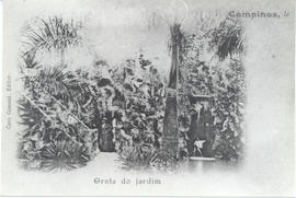 Gruta do jardim