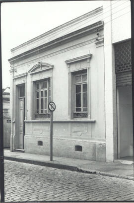 [Casa na Rua Cônego Cipião]